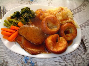 800px-Traditional.Sunday.Roast-01